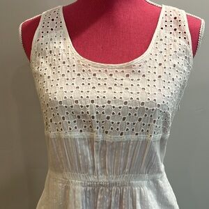 Madewell white eyelet cotton tank dress size 4. Worn twice. Partial side zip